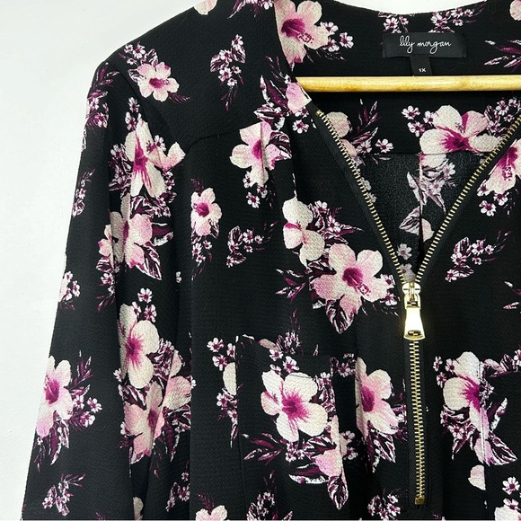 Lily Morgan Black and Pink Floral Tunic Blouse 1X - Picture 2 of 5